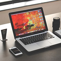 laptop_work-desk